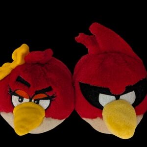 Red Angry Birds Plush Toy Set. Pre-owned